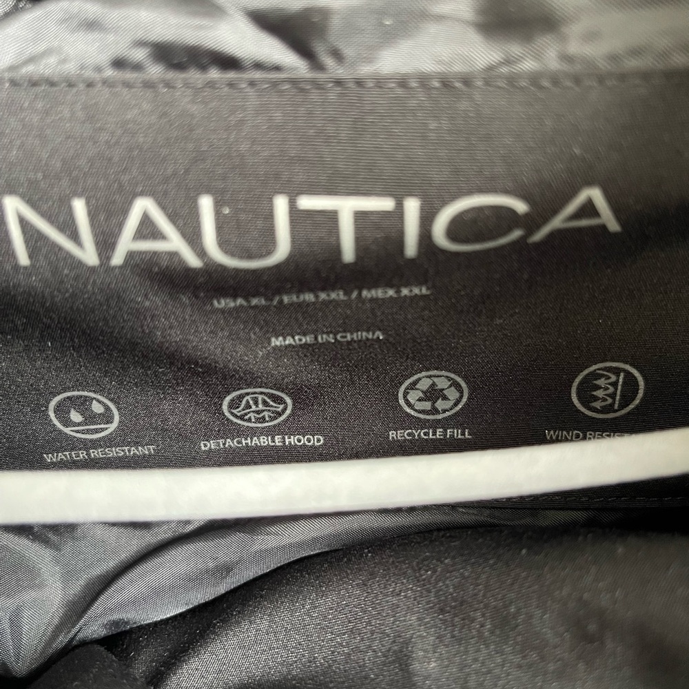 Black Puffer Coat with Detachable HoodFur Trim LIKE NEW Water/Wind Resistant - Picture 16 of 16
